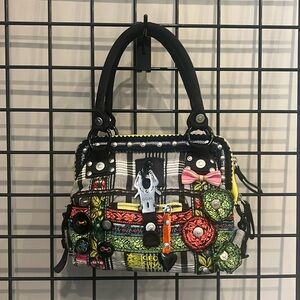 George, Gina & Lucy Oktoberfest purse from Germany